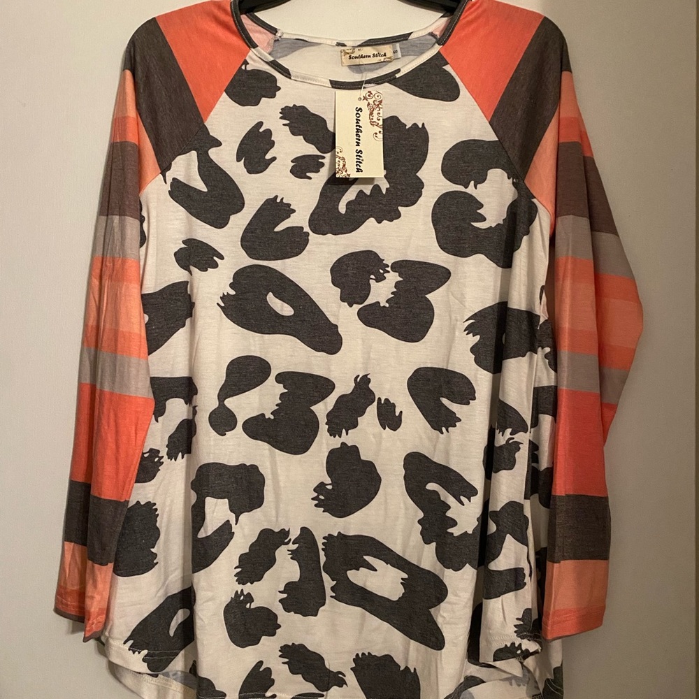Women’s top brand new with tags